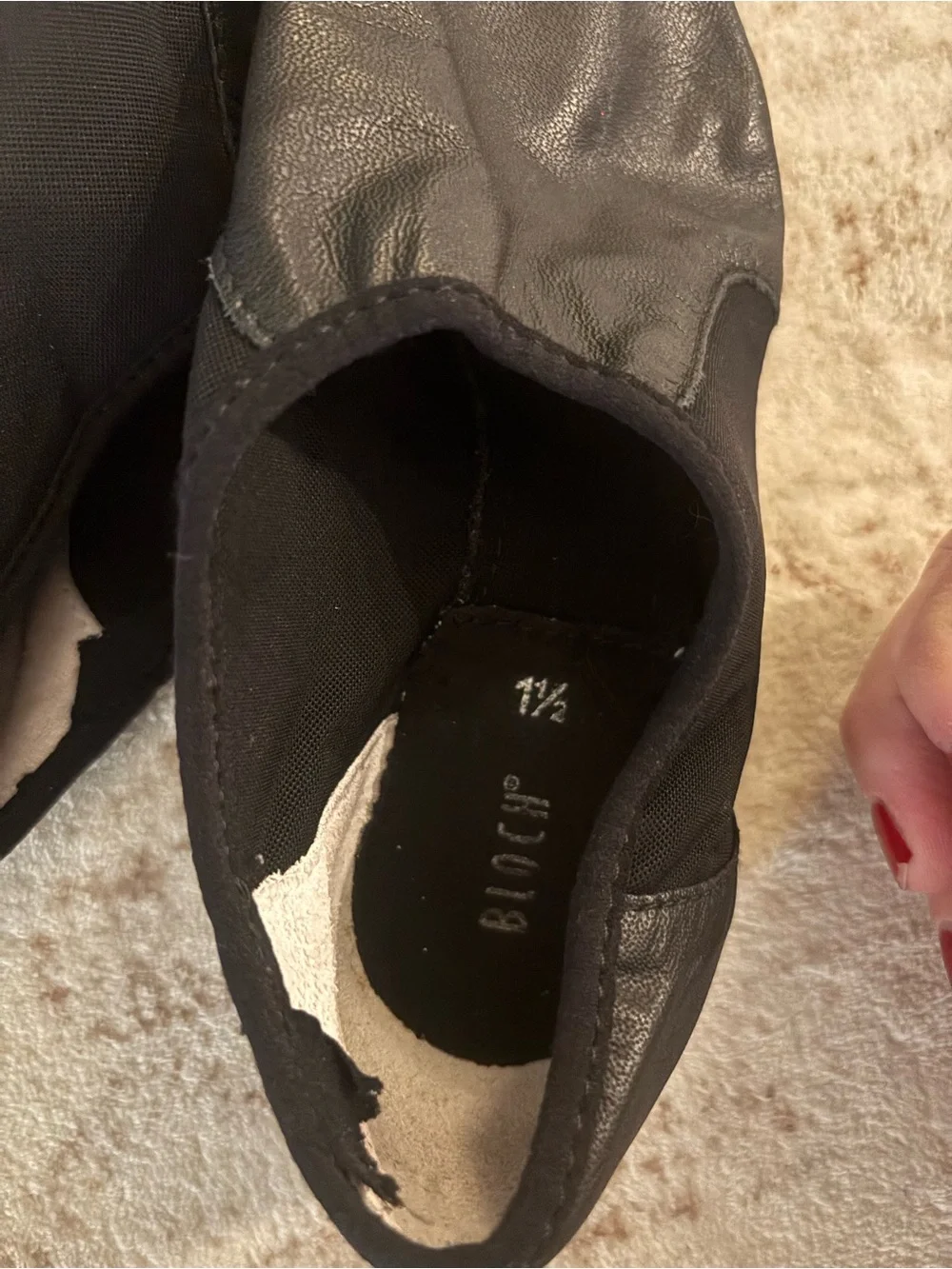 Bloch Girls Size 1.5 Black Slip-On Dance Jazz Shoe Like New! Smoke Free